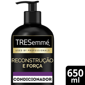 Condicionador Tresemmé Reconstrução E Força 650 Ml